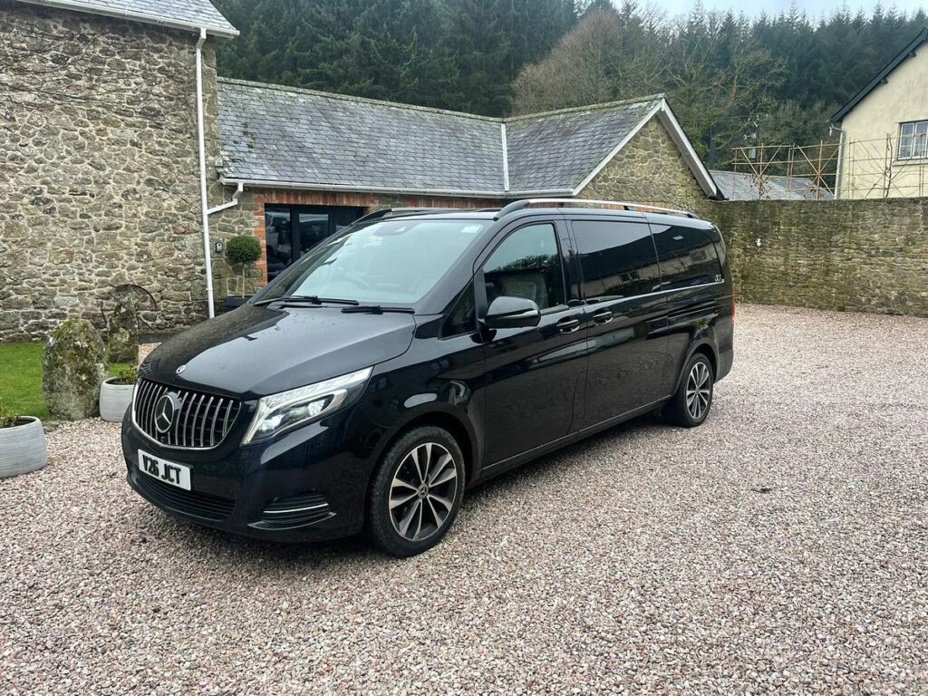 airport transfers taunton